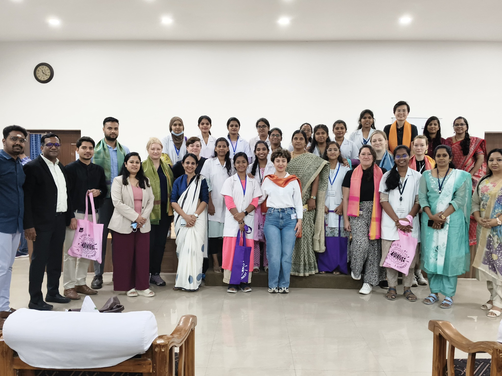 Sri Lanka Walk-in Drive